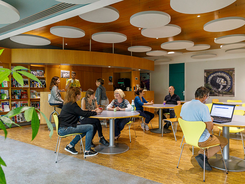 Espace détente chez Alma Scop